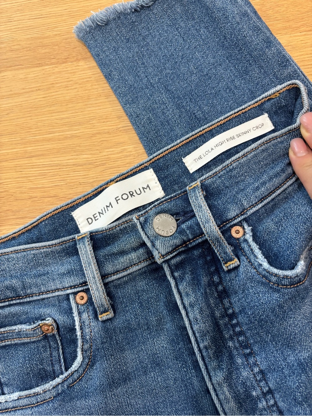DENIM FORUM The Lola High-Rise Mid Blue Jeans - Picture 3 of 6